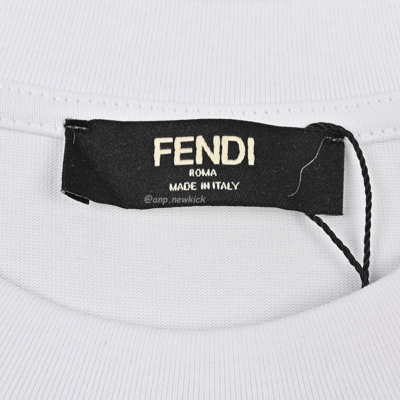 Fendi Pentagonal F Embroidered Flocked Round Neck Short Sleeved T Shirt (5) - newkick.app